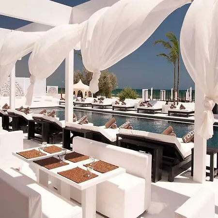Luxury View In Summerland * Mamaia